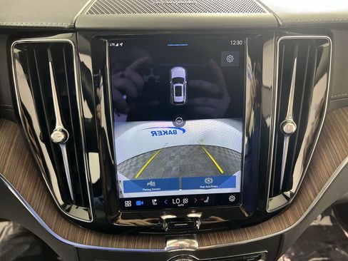 Used 2023 Volvo XC60 B6 Ultimate AWD/4WD image 15