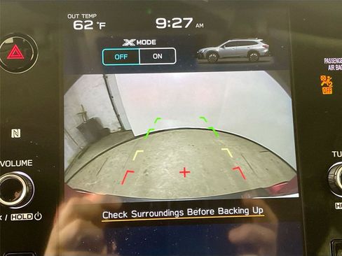 Used 2025 Subaru Outback Premium AWD/4WD image 6