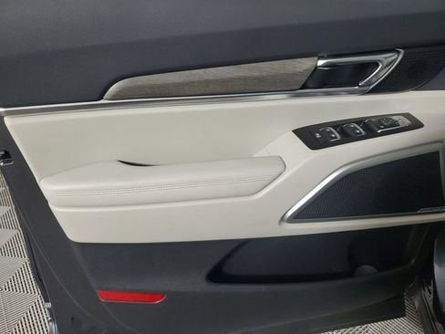 Used 2022 Kia Telluride EX w/ EX Premium Package FWD image 18