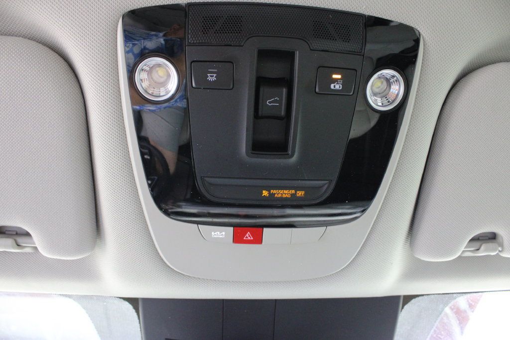Used 2025 Kia Sorento X-Line EX AWD/4WD image 29