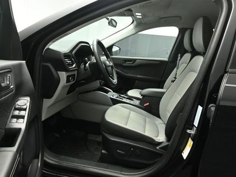 Certified 2024 Ford Escape Active AWD/4WD image 10