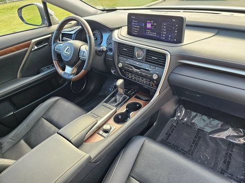 Used 2022 Lexus RX 450hL AWD w/ Premium Package image 10