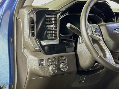 Used 2026 Chevrolet Silverado 2500 LTZ w/ LTZ Plus Package AWD/4WD image 8