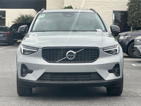 New 2026 Volvo XC40 B5 Plus w/ Protection Package Premier image 8