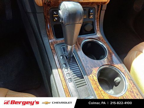 Used 2013 Chevrolet Traverse LT image 17