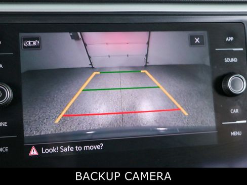 Used 2021 Volkswagen Atlas Cross Sport SE w/ Panoramic Sunroof Package FWD image 19