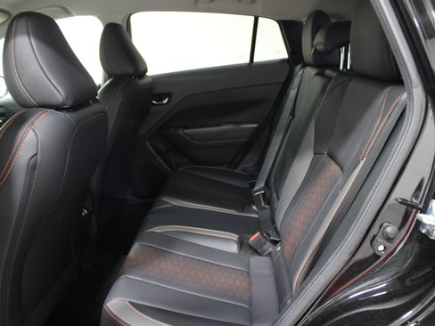 Used 2025 Subaru Crosstrek 2.5i Limited w/ Crosstrek Mirror Package AWD/4WD image 19