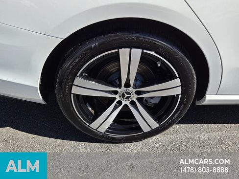 Used 2025 Mercedes-Benz C 300 Sedan image 14