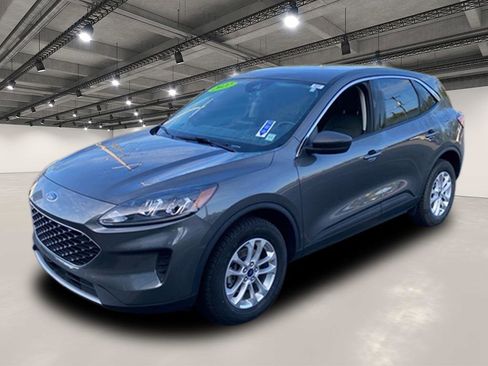 Used 2022 Ford Escape SE w/ Convenience Package image 3