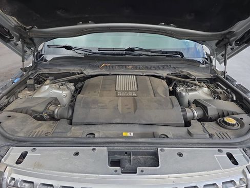 Used 2013 Land Rover Range Rover HSE image 54