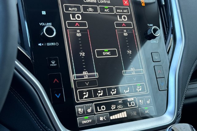 New 2025 Subaru Outback Touring AWD/4WD image 18