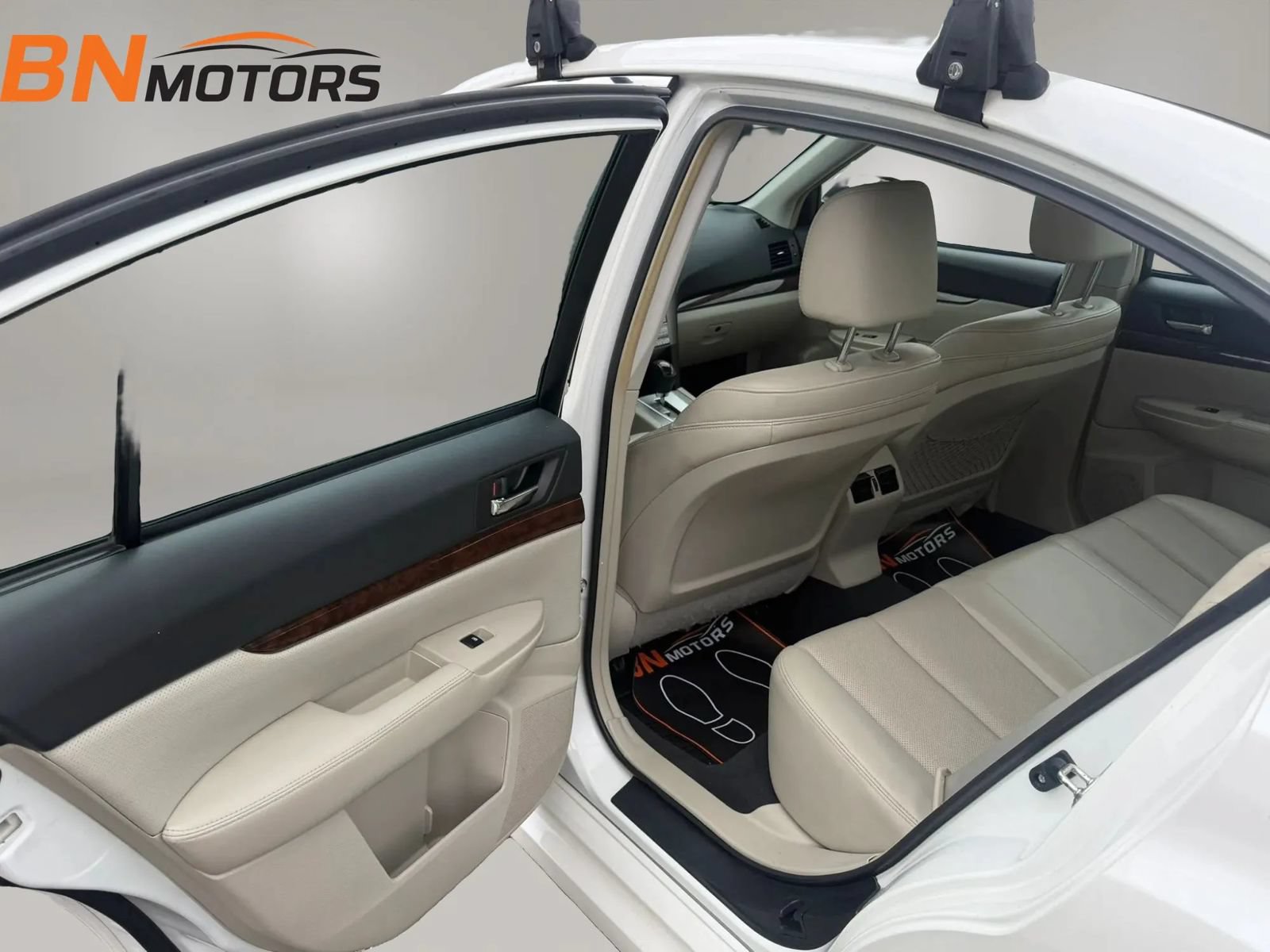 Used 2013 Subaru Legacy 3.6R Limited AWD/4WD image 13