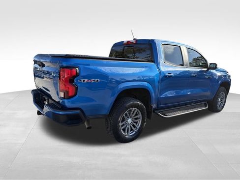 Used 2023 Chevrolet Colorado LT w/ LT Convenience Package image 8