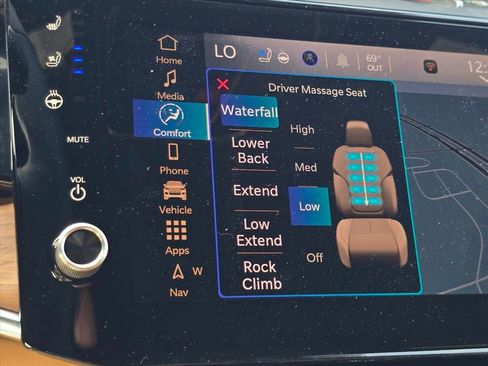 New 2026 Jeep Grand Cherokee L Summit AWD/4WD image 13