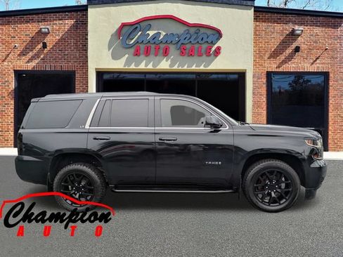 Used 2017 Chevrolet Tahoe LT RWD image 3