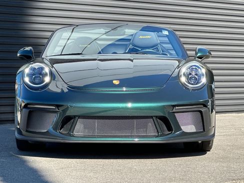 Certified 2019 Porsche 911 Speedster image 11