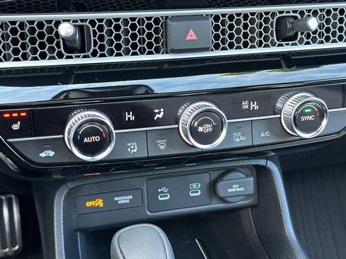 Used 2025 Honda Civic Sport Touring image 24