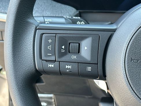 New 2026 Nissan Kicks SV w/ SV Premium Package FWD image 23