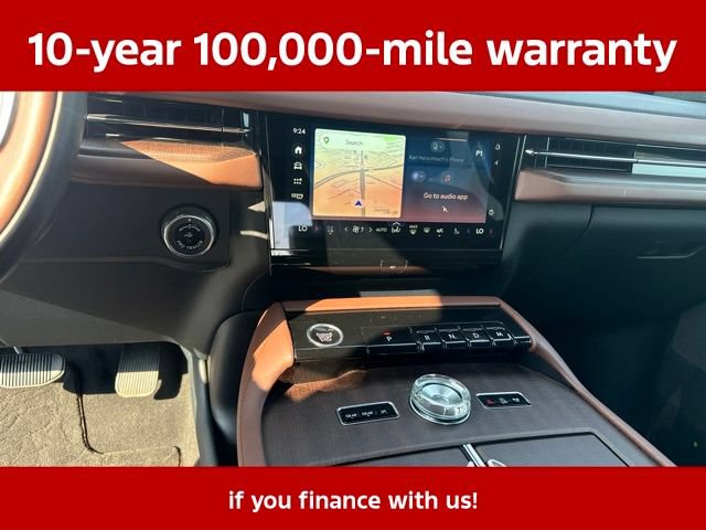 Used 2025 Lincoln Navigator Reserve AWD/4WD image 28