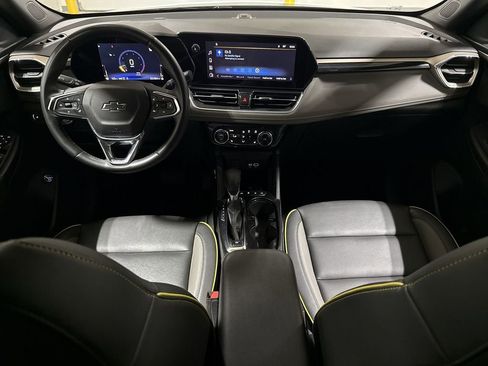 Used 2025 Chevrolet TrailBlazer ACTIV w/ Convenience Package AWD/4WD image 10