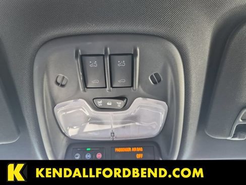 Used 2024 Chevrolet Colorado LT w/ LT Convenience Package III AWD/4WD image 20