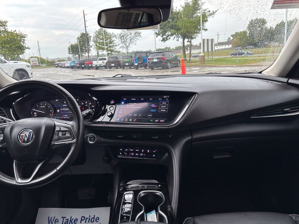 Used 2023 Buick Envision Essence FWD image 23