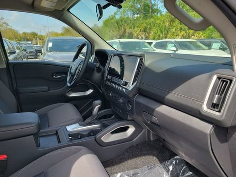 New 2026 Nissan Frontier SV w/ Tow Package RWD image 29