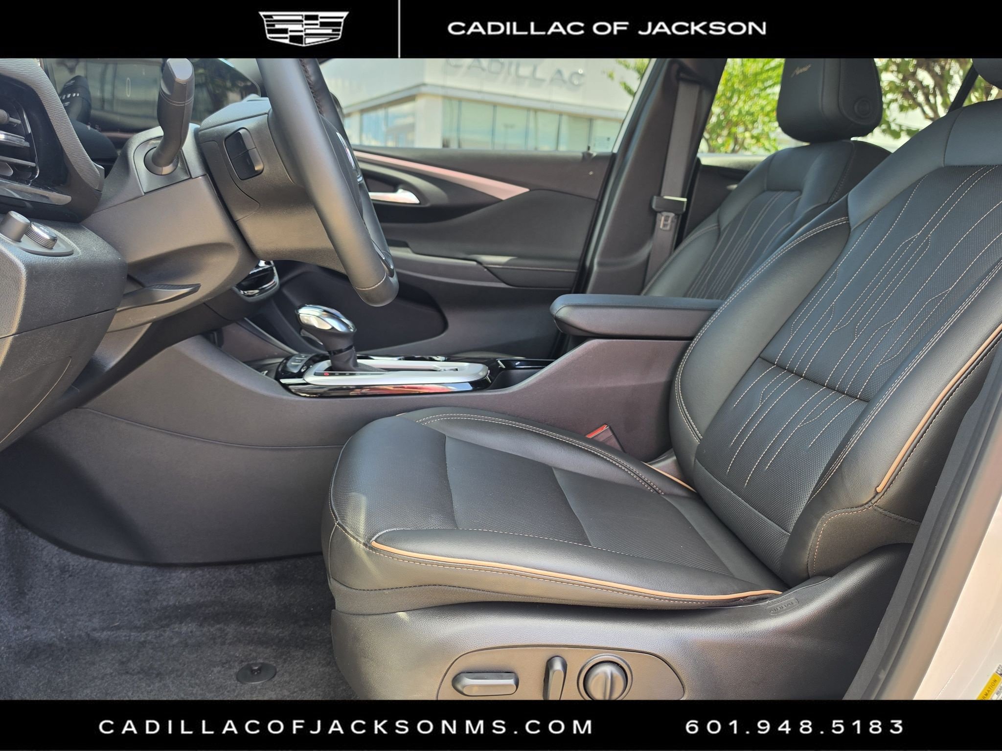 Used 2025 Buick Envista Avenir FWD image 12