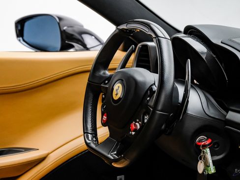 Used 2012 Ferrari 458 Italia Coupe image 57