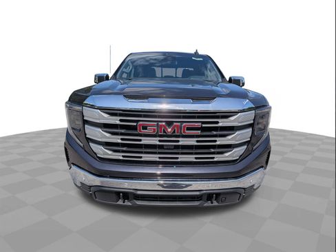 New 2026 GMC Sierra 1500 SLE w/ Preferred Package AWD/4WD image 9