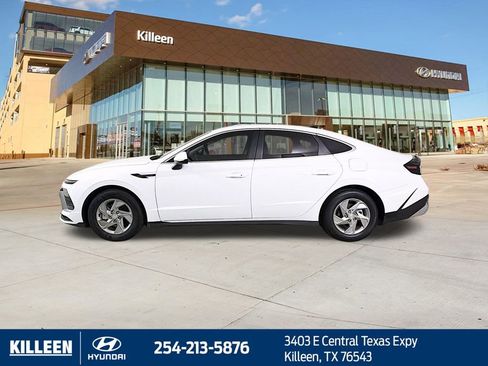 Used 2025 Hyundai Sonata SE image 5