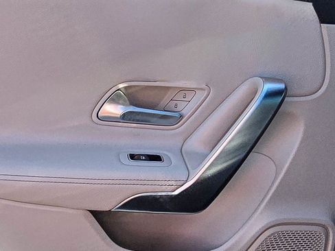 New 2025 Mercedes-Benz CLA 250 4MATIC image 32