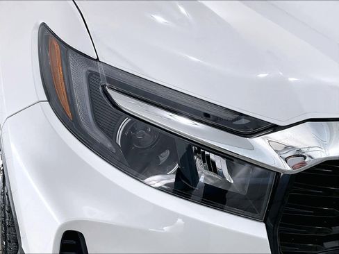 Used 2023 Honda Ridgeline RTL-E image 34