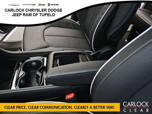 New 2026 Chrysler Pacifica Limited image 20
