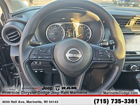 Used 2024 Nissan Kicks S image 21