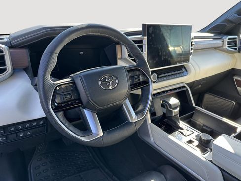 Used 2023 Toyota Sequoia Capstone image 11