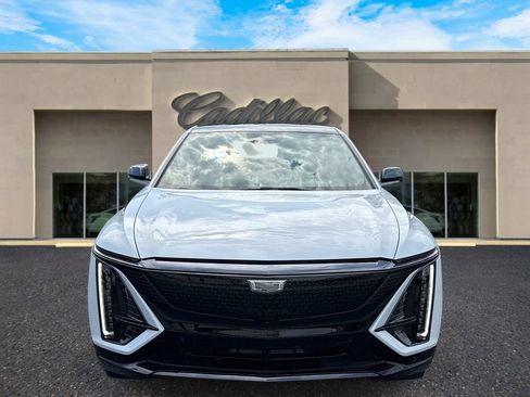 New 2026 Cadillac Lyriq Signature Sport w/ LPO, ONYX Package RWD image 8