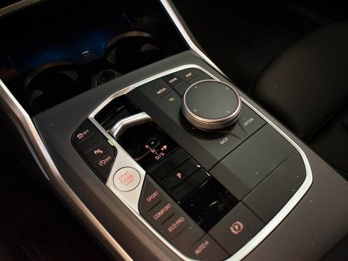 Certified 2025 BMW 230i xDrive Coupe w/ Premium Package image 18