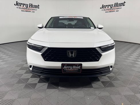 Used 2024 Honda Accord EX image 3