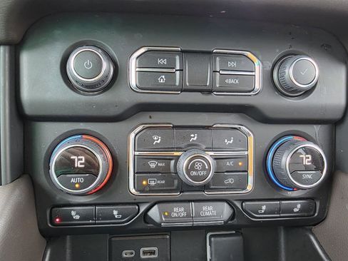 Used 2022 Chevrolet Tahoe LT image 20