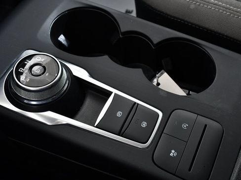 Used 2022 Ford Escape SE w/ Convenience Package image 31