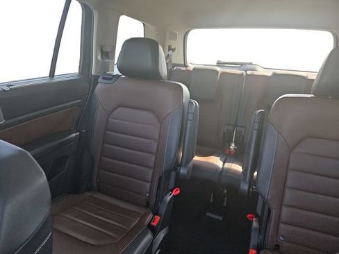 Used 2021 Volkswagen Atlas SEL Premium AWD/4WD image 40