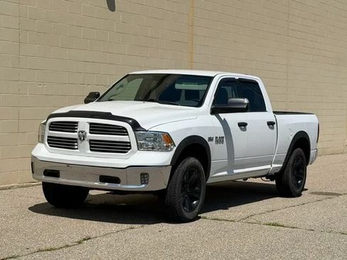 Used 2017 RAM 1500 Outdoorsman AWD/4WD image 8