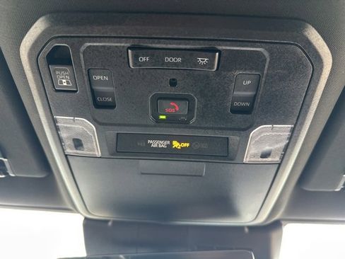 Certified 2025 Toyota Tacoma TRD Sport w/ TRD Sport Premium Package image 15