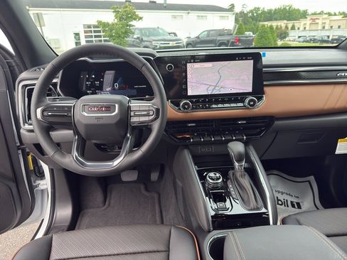 New 2026 GMC Canyon AT4 w/ AT4 Premium Package AWD/4WD image 20