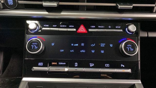 New 2027 Hyundai Santa Fe XRT AWD/4WD image 19