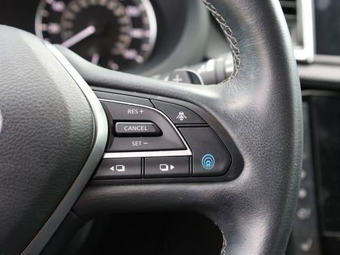 Certified 2025 INFINITI QX50 Luxe AWD/4WD image 38
