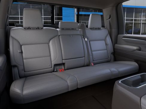 New 2026 Chevrolet Silverado 3500 LTZ w/ LTZ Premium Package AWD/4WD image 17