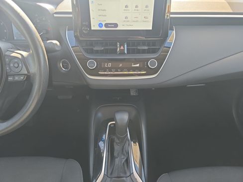 Used 2025 Toyota Corolla LE w/ LE Premium Package FWD image 15