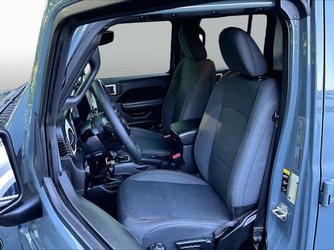 Used 2024 Jeep Wrangler Unlimited Sport AWD/4WD image 9